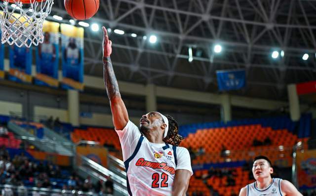 博鱼赛事资讯-广东遭18分逆转被打回原形！更换外援成唯一出路，杜锋该认清现实